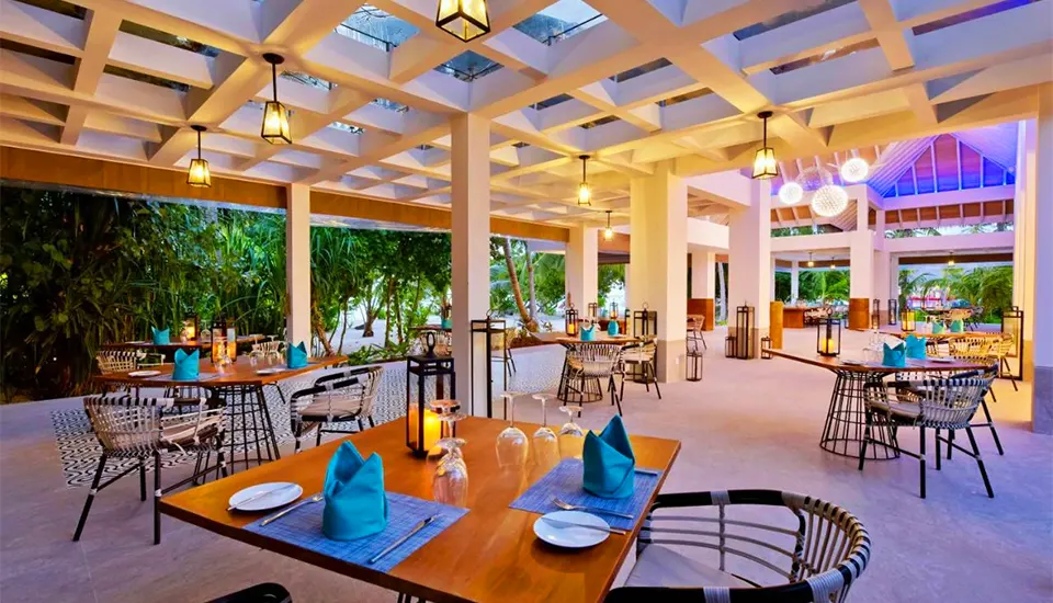 هتل کاندیمای مالدیو